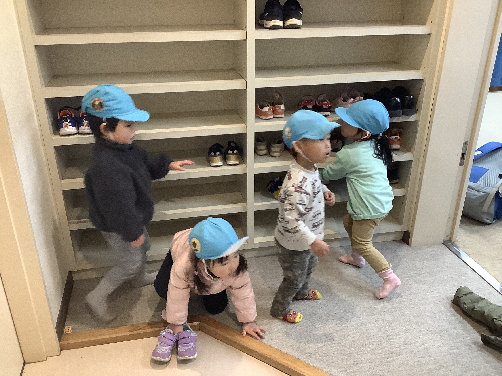 おはなしの会(きりん組)